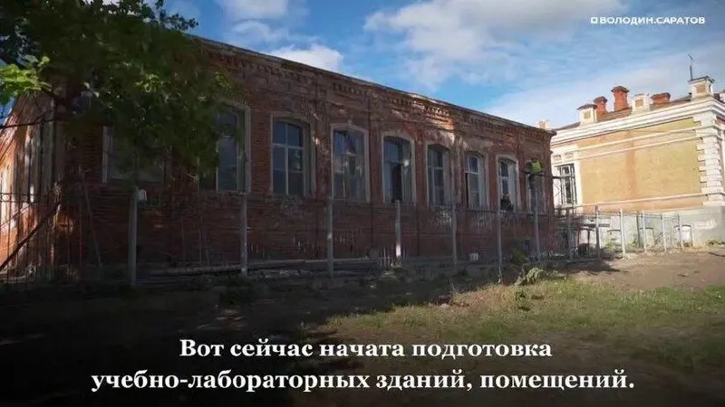 В Хвалынске планируют создание филиала медколледжа под эгидой СГМУ с 50 бюджетными местами и двумя факультетами: сестринское дело и лечебное.
