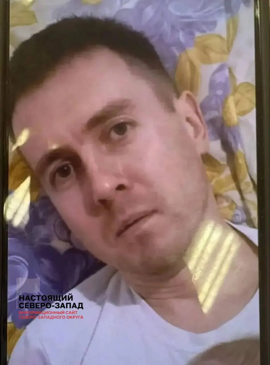 В Красносельском районе города найдено тело двухлетнего мальчика и его бабушки; подозреваемый — бывший учитель математики, который недавно прошёл службу.