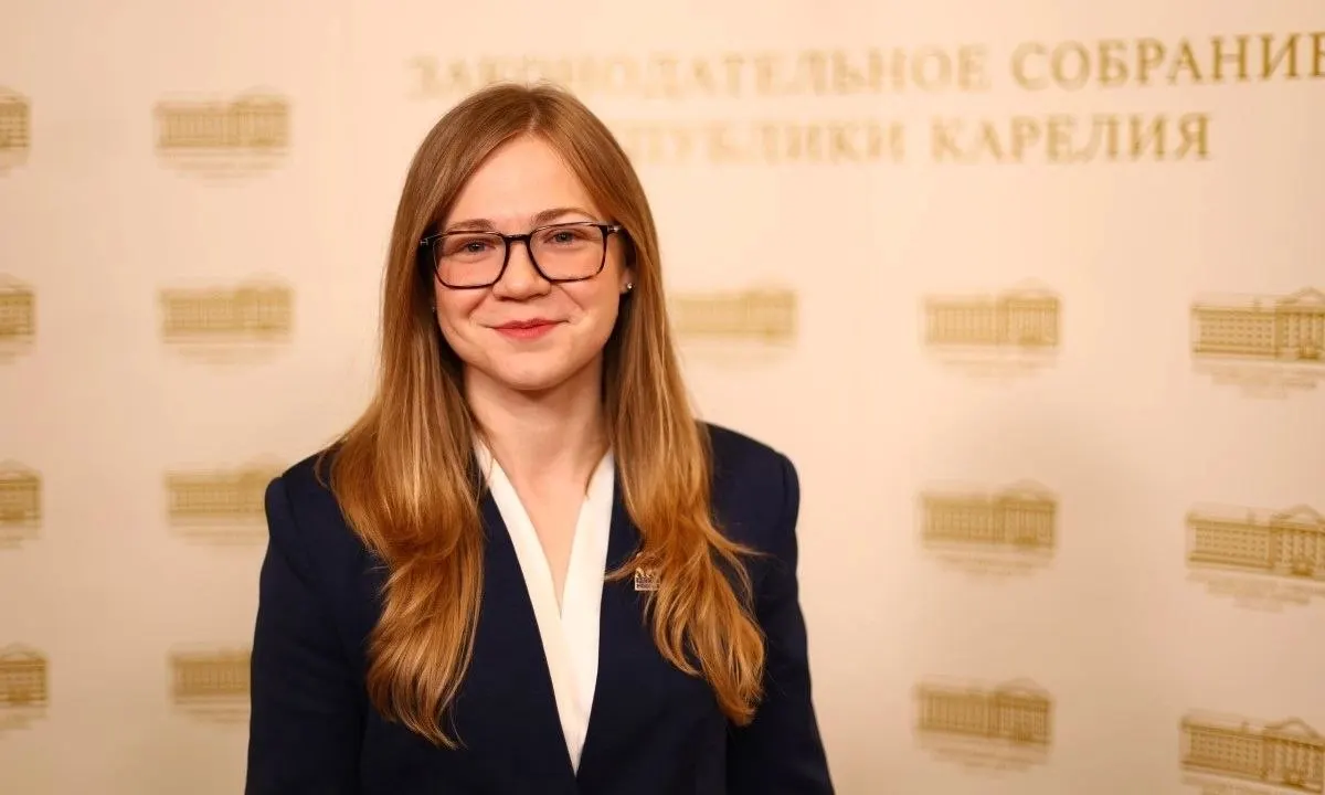 Анастасия Федоренко вошла в состав Законодательного Собрания Карелии VIII созыва после передачи мандата; она присоединилась к фракции «Единая Россия».