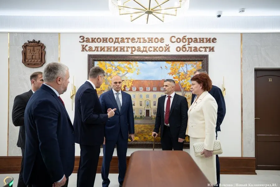 Предложение отменить статью о нарушениях градостроительных норм в региональном КоАП вызывает дискуссию о разграничении полномочий между федеральным и региональным законодательством.