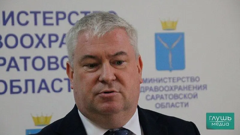 Бывший министр вернулся к работе в медицинском учреждении Саратовской области; подробности о должности опубликованы на официальном сайте учреждения.