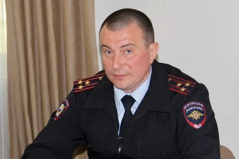 Экс-глава городского УМВД уехал на службу в составе сил СВО и прекратил выходить на связь. Суд отказал ему в возврате должности и денежного довольствия за вынужденный прогул; дело будет рассматриваться по апелляции.