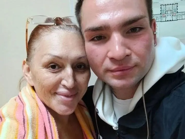 Учительница из Казани рассказывает о диагнозе рака, сложной операции и ценности каждого дня.