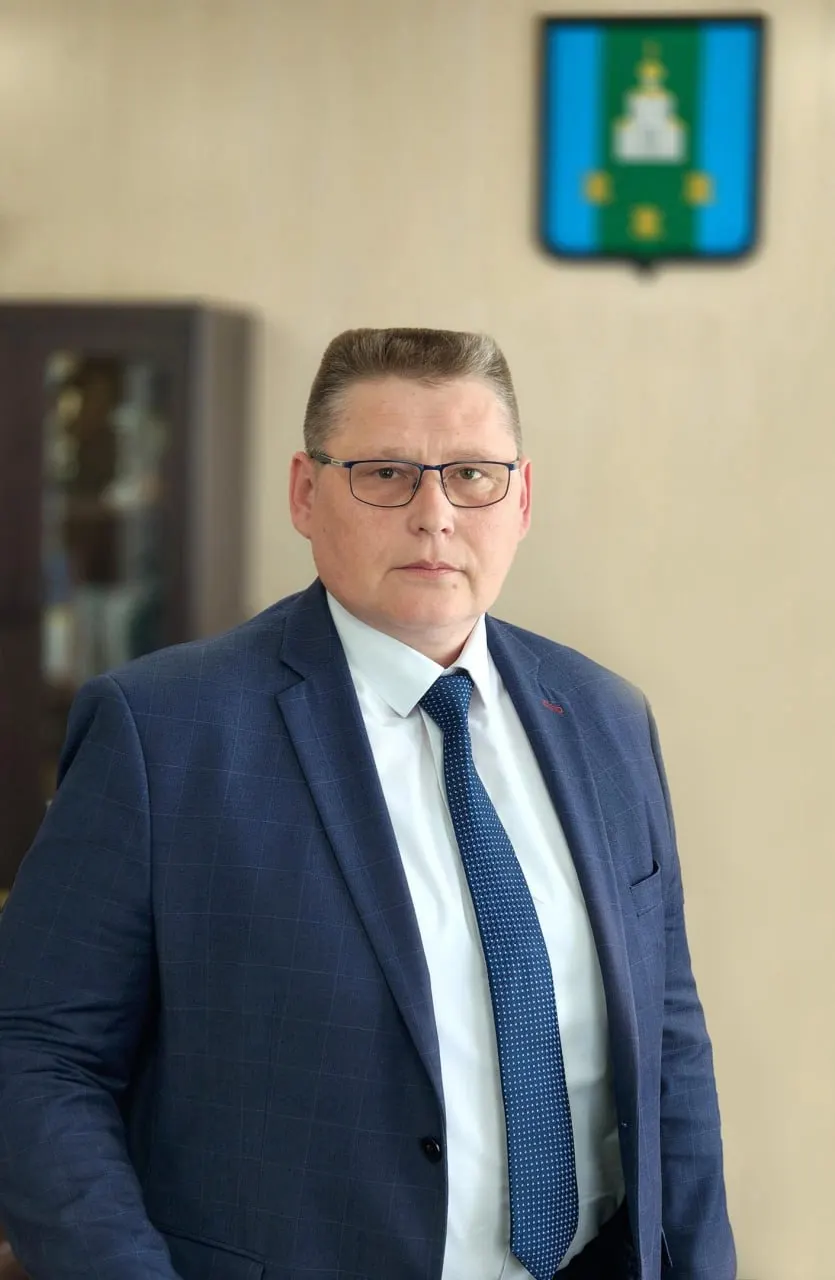 Назначен временно исполняющим обязанности главы Дзержинска; окончательное решение остается за городской думой. Временное руководство также назначено для Богородского района.