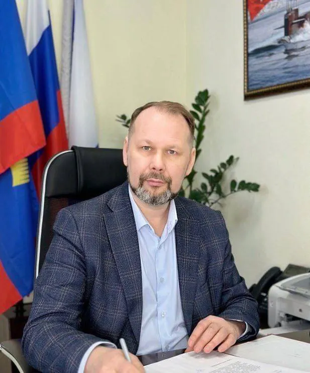 Срок полномочий нынешнего руководителя истекает 12 ноября; Ильяс Мазитов не определился с продлением срока, а эксперты отмечают его управленческий опыт.