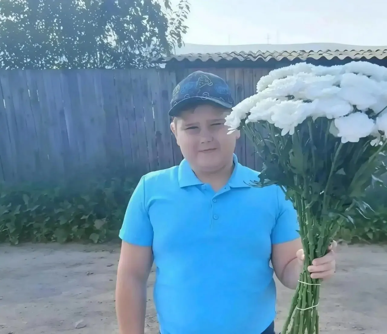 Пятиклассник из Чернышевского района спас младшего брата от собаки и получил награду за проявленное мужество.