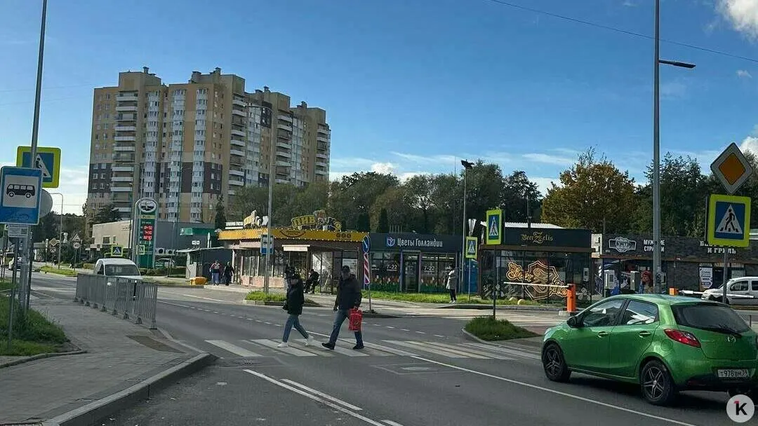 Жители и читатели жалуются на переходы, светофоры и состояние дорог — в свежем выпуске рубрики «Сам себе гаишник».