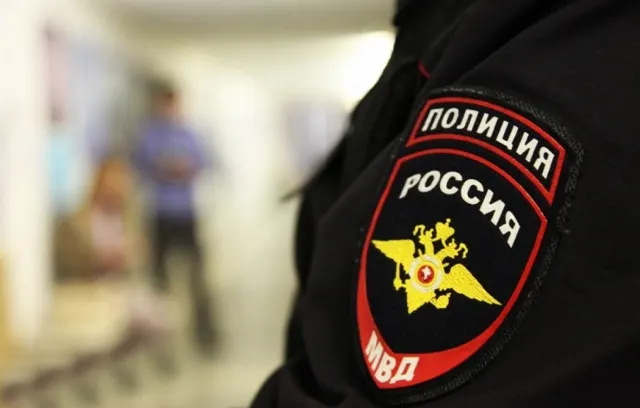 19-летняя москвичка стала жертвой задержания, психологического давления и угроз со стороны силовых структур; подробности инцидента в столице.